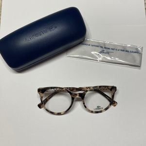Brand New Lacoste L2806